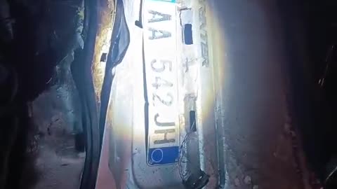 Aksident i frikshëm në autostradën Fier – Lushnje! Benzi përplas furgonin me pasagjerë, 2 rëndë