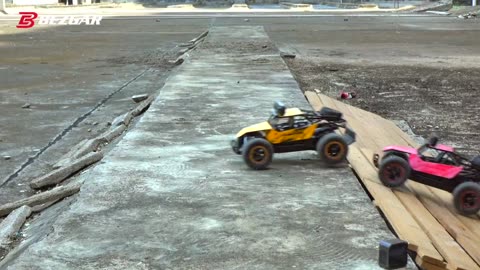 “RC Car vs Off-Road Terrain 💥 | You Won’t Believe It!”