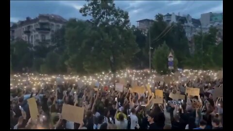 BREAKING - Ukrainians are now PROTESTING dictator Zelensky..