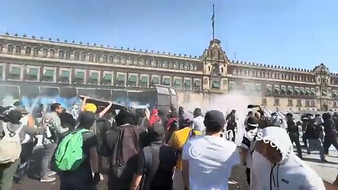 🚨BREAKING NEWS - EARLIER TODAY IN MEXICO CITY - WELCOME TO THE NEW WORLD ORDER - SHIT JUST GOT REAL