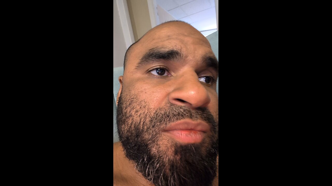 I know the boss is a gang member.