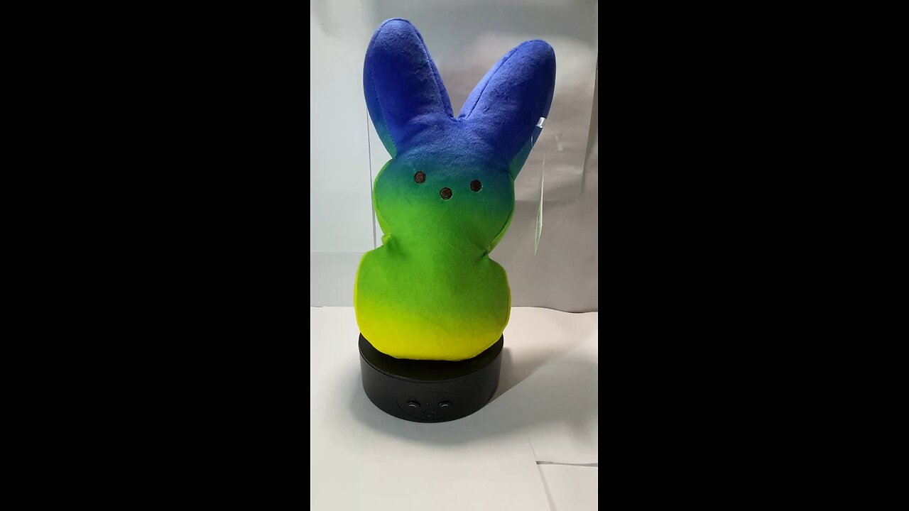 Stop & Shop: Official PEEPS 10” Neon Yellow, Green, Blue STUFFED PLUSH PILLOW PLUSHY New w/Tags