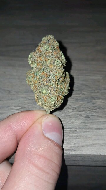 two buds in a jar on YouTube