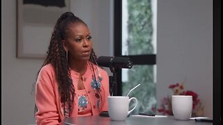 Michelle Obama and Julia Louis Dreyfus Complain About How Difficult Life Is for American Women