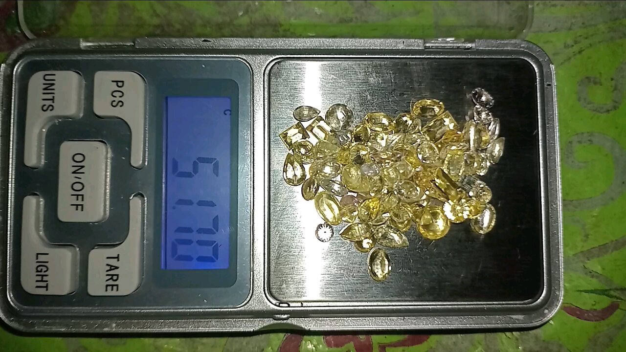 yellow ssapphire jemstone = c51= $ 1000 . buy now