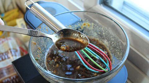 How to Make Easy Balsamic Dressing