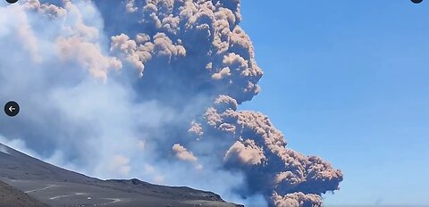 Mount Etna ERUPTS: Chaos as Volcano Spews Lava & Ash – 'Run for Your Lives!' (Italy Crisis) 🚨