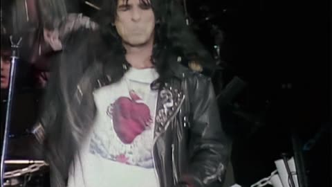 Trash - Alice Cooper (live)