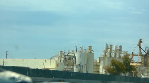 MORE PIPES AND HUGE WORMS AND LARGE SNAKE LIKE PIPES!