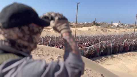 Gazans chanted “Thank you, America!” after breaking through Hamas checkpoints to reach the new aid