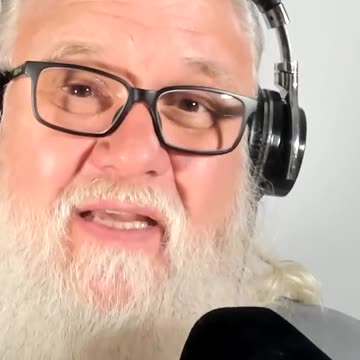 Smithsonian Trust Breech