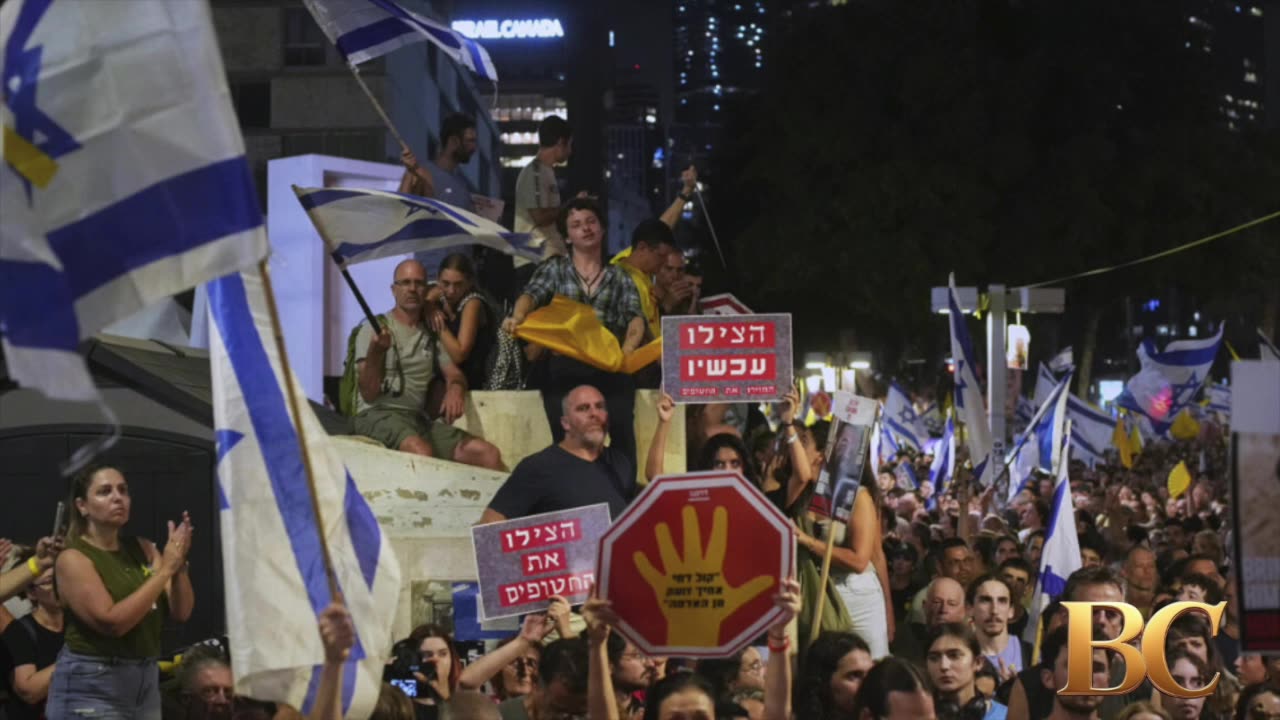 Protesters in Israel demand hostage deal in one of the largest demonstrations since war