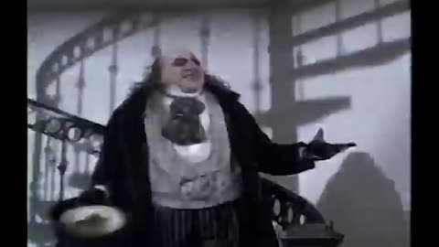 🎥 BATMAN RETURNS (1992) Trailer