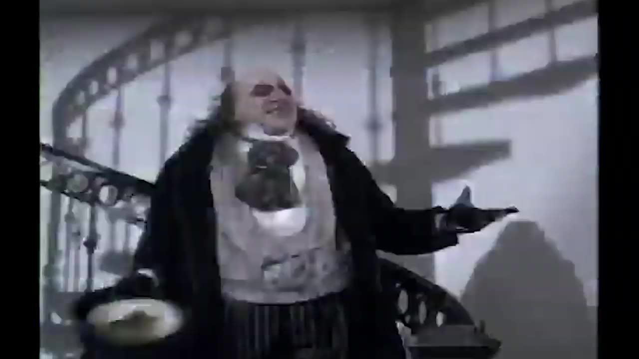 🎥 BATMAN RETURNS (1992) Trailer