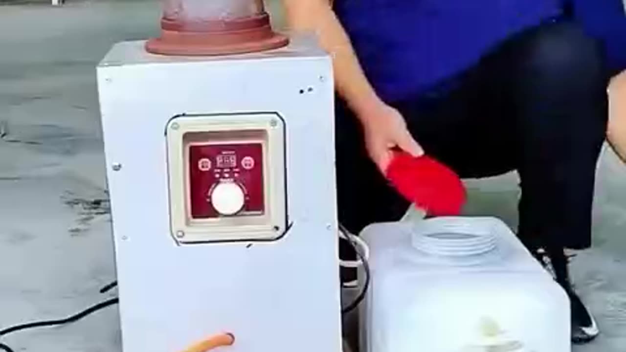 Water powered stove