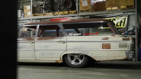 Behind the Build Ep. 5 ｜ HOT ROD Shop Tour with Lucky’s Garage
