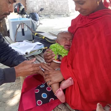 Baby immunization Mummant