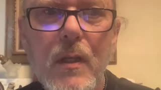 9 Restaurant Hacks For Eating Out