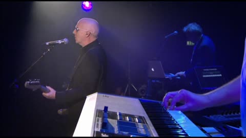 We Stand Alone - Ultravox (live)