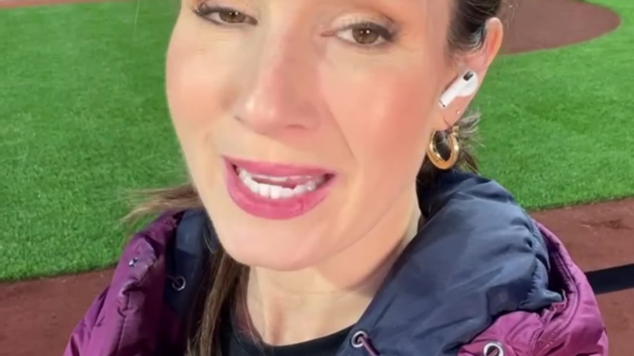 Shiri Spear 🔥