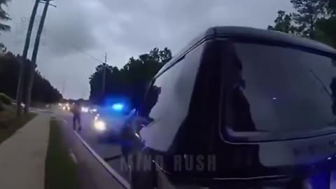 Wild Police Chase Dashcam Handling — Trending in Last Few Hours