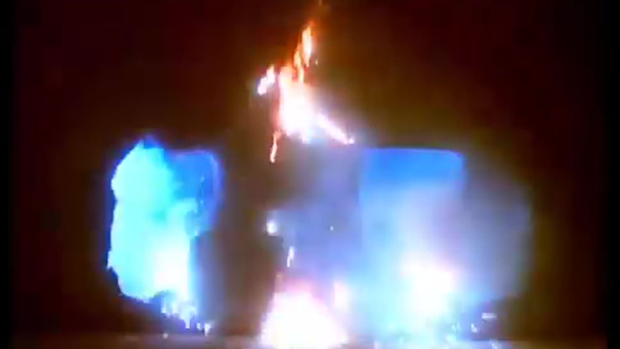 Fuga en el siglo XXIII - Intro de la serie