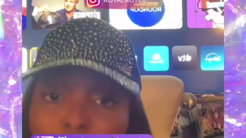 - FAMOUS ROYCE ; GOING TF OFF ABOUT SUEWOO OWING HER MOM MONEY !