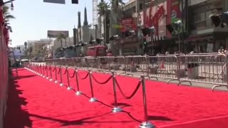 HOLLYWOOD MOVIE- THE HOLE STORY