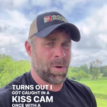 3 Tips to Avoid an Embarrassing and Expensive Moment at a Coldplay Concert