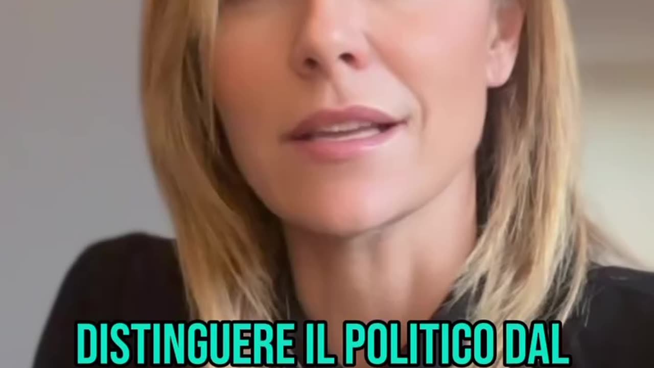 🔴 Hoara Borselli: «...è sempre una gran fatica distinguere il politico dal comico!»