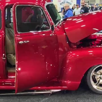 2025 Bourbon Select Six winner. 1952 Chevrolet PU Infrared. Clarence Lancaster. #chevytrucks