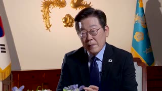 South Korea's Lee warns of financial crisis due to US demands