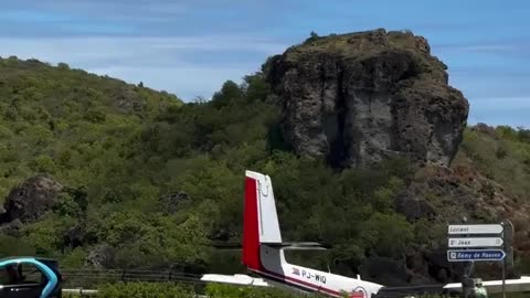 Final Approach, St. Bart's airport