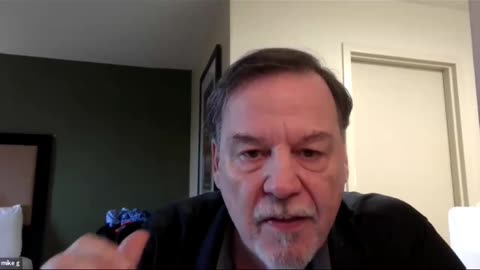 MikeGill44 - ECONOMY CRASH... FLYNN FLIPS ON TRUMP.