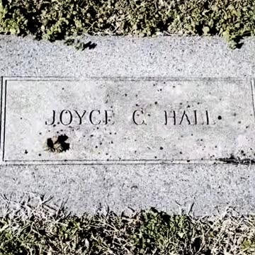 FAMOUS GRAVES - VOL. 91: J.C. HALL