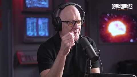 This CIA psychologist says you don’t need a polygraph — just watch for this one clue.