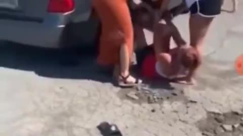 Woman gets kicked in face at the liquor store