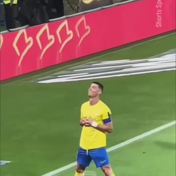 When Georgina Meet Ronaldo Fans 🤩🤩