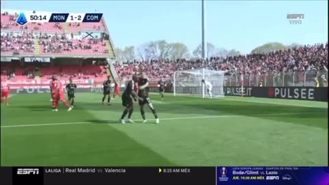 Gol i jashtëzakonshëm nga Mërgim Vojvoda, e ‘bombardon’ portën kundërshtare nga distanca