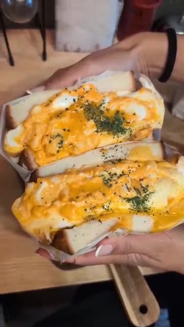 Massive Japanese Steak Sandwiches That Shock Tourists in Osaka! 🍞🔥 | Dekasan Japan