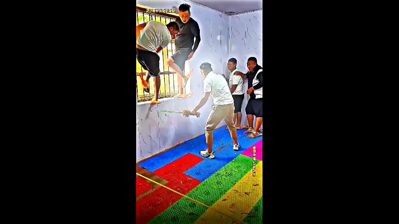 wait for it 🤣🤣🤣🤣🤣🤣 #funnychallenge #laugh #chinese #unitedkingdom #unitedstates