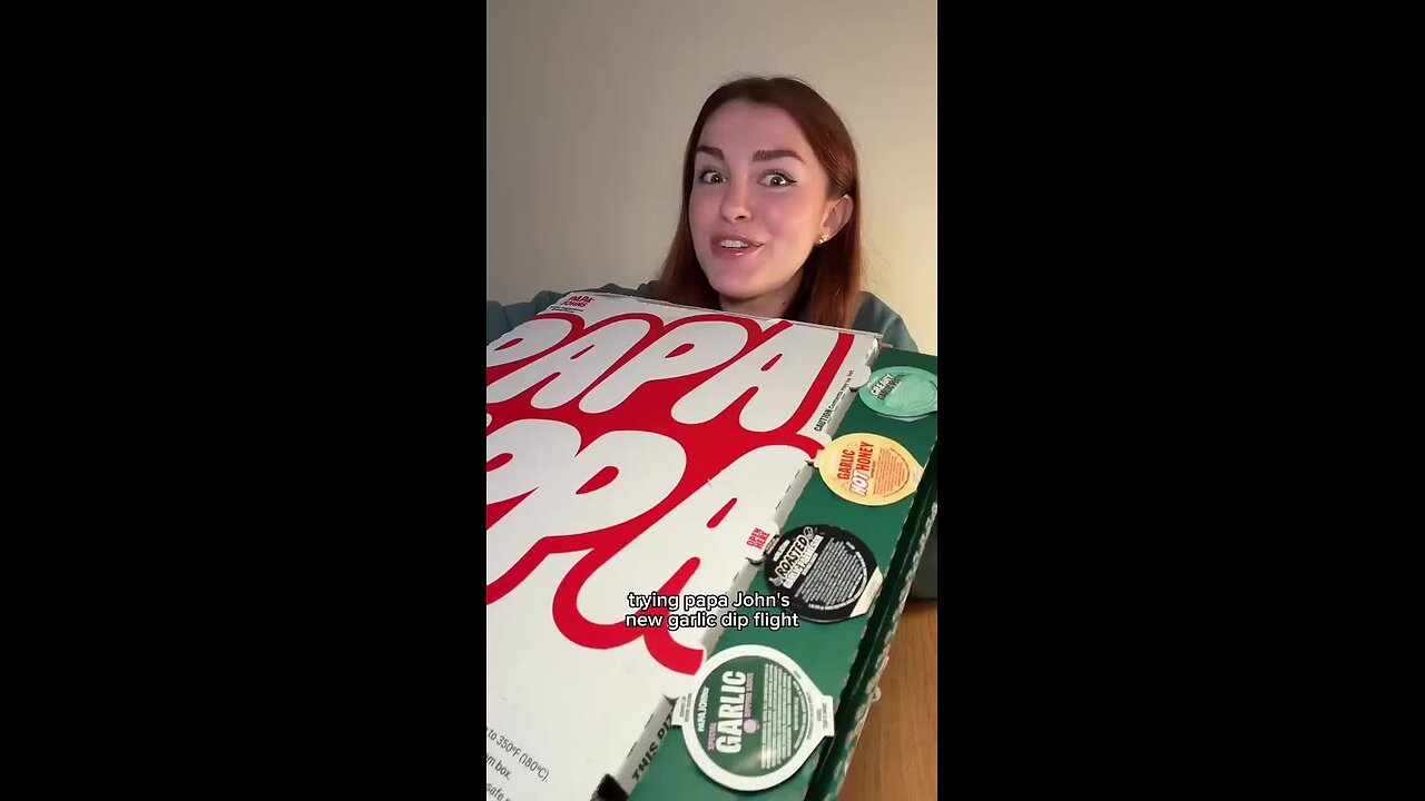 Trying Papa John’s new garlic dip flight