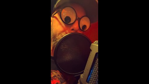 Big eyed beatboxer