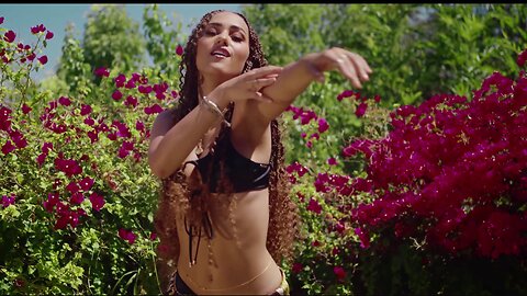 Skylar Simone - Earth Sign