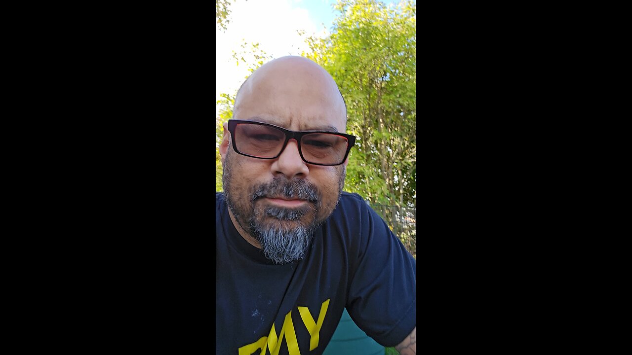 Powderkeg Quickcast - Friends, Family, with a dash of politics!