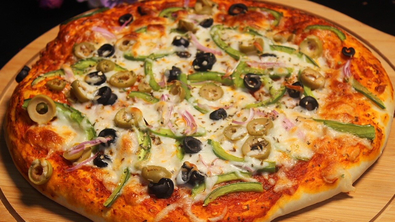 How to make Vege Pizza at Home