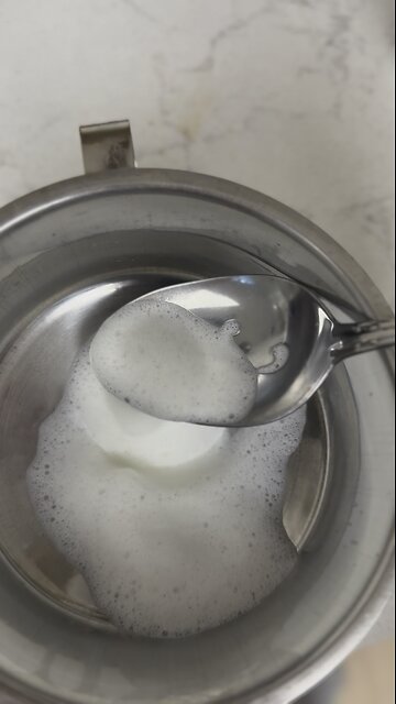 This is “speed milking” foam