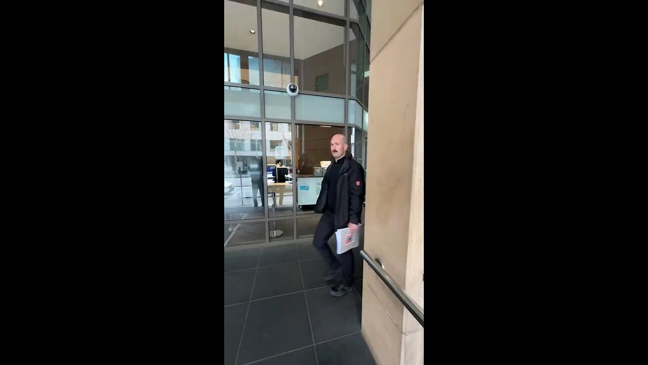 Thomas Sewell explains his confrontation with Victorian Premier Jacinta Allan