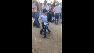 This is the cutest thing ever!!❤️