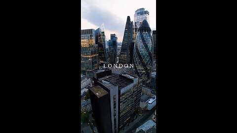London 💙 #london #london🇬🇧 #beautifuldestination #beautifulnight #londonatnight #nightphotograph.